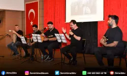 Çiğli’de Ahmed Arif’e vefa: Şiirlerle, türkülerle anıldı