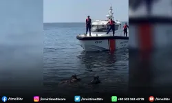 İzmir'de denize düşen genç ölümle pençeleşiyor