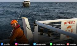 Makine arızası nedeniyle sürüklenen tekne kurtarıldı