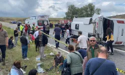 Midibüs şarampole devrildi: 2 ölü, 27 yaralı