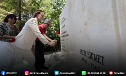 Nazım Hikmet Konak’ta anıldı