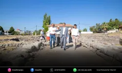 Tarih sahnesine dönüş: Tugay, Eski Smyrna kazılarını yerinde gördü