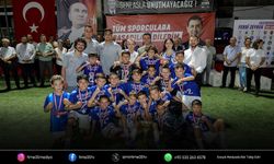 ‘Ferdi Zeyrek’ U-12 Cup'ta şampiyon çocuklar!