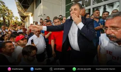 Başkan Tugay müjdeyi verdi: Tüm işçiler geri alınacak