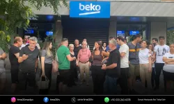 Karşıyaka’da Beko mağdurları: eşyalar yok, mağaza kapalı!