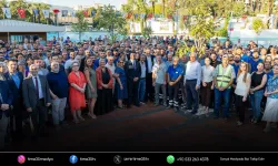 Başkan Tugay Kültürpark Göl Gazinosu’nu işçilerle açtı