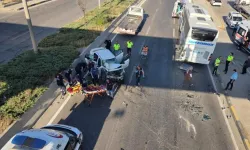 Başkentte otomobil otobüse çarptı: 2 yaralı