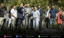 Başkan Tugay Buca’da Hasanağa Bahçesi’ni ziyaret etti