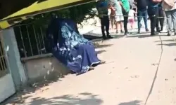 Durakta servis bekleyen işçi kalp krizi sonucu öldü