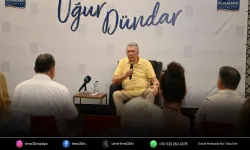 Gazeteci Uğur Dündar Kuşadası’nda sevenleriyle buluştu