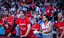 A Milli Erkek Basketbol Takımı'ndan 41 sayılık fark