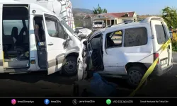 İzmir'de feci kaza: 1 ölü, 13 yaralı