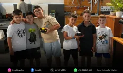 İzmirli çocuklar robotik dünyasıyla tanıştı