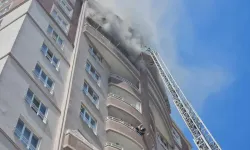 Yangında can pazarı: Mahsur kalanlar kurtarılmaya çalışılıyor