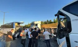 TEM Otoyolu'nda feci kaza: 1 ölü, 16 yaralı