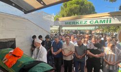 9 yaşındaki Ebrar gözyaşlarıyla uğurlandı
