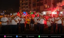 Binlerce kişi Kuşadası’nın kurtuluşu için yürüdü