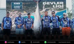 Dev orkinos 2,5 saatte tekneye çekildi