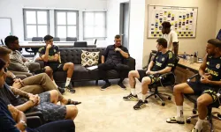 Sadettin Saran futbolcularla bir araya geldi
