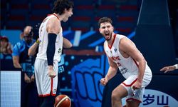 12 Dev Adam, çeyrek finale yükseldi