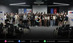 Gençler iklim eylemi için Konak’ta zirve yaptı