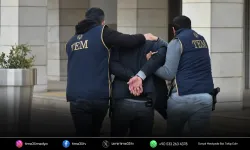 İzmir'de FETÖ paylaşımlarına 10 gözaltı