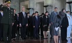 Japonya Prensesi Akiko Anıtkabir’i ziyaret etti