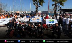 Urla'da kıyı ve deniz temizliği yapıldı