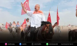 Türkiye'nin şampiyon atları Menemen'de yarıştı