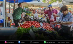 Kuşadası’nda yerel üretici sergisine yoğun ilgi