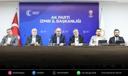 AK Parti İzmir İl Başkanlığı’ndan yerel yönetim zirvesi