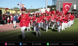 Aliağa Atatürk Stadyumu'nda Cumhuriyet coşkusu
