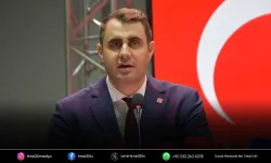CHP İzmir’de yeni dönem: Çağatay Güç il başkanı seçildi