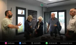 İsviçreli konuklar Efes Tarlası’na hayran kaldı!