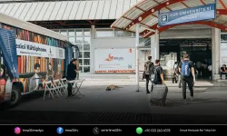 Gezici Kütüphane, Ege Üniversitesi Metro durağında
