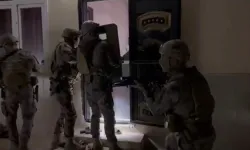 Göçmen kaçakçılarına şafak operasyonu