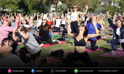 Karşıyaka’da yaza ‘yoga’ ile veda