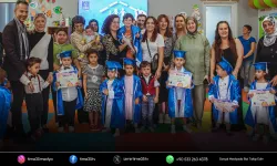 Kuşadası’nda miniklerin mezuniyet sevinci