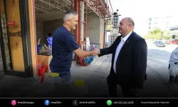 Başkan Çiçek sahada: Esnafın sorunlarını tek tek dinledi
