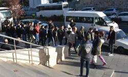 Öğretmen olacaktı, çete lideri oldu