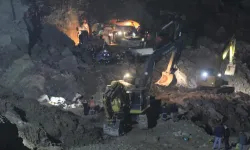 75 yaşındaki işçi 6 gündür enkaz altında