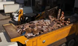 Tarihi geçmiş 25 ton tavuk ele geçirildi