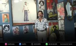 İzmir'in nostaljik sokağında Ferdi Tayfur esintisi