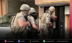 İzmir dahil 27 ilde FETÖ operasyonu: 71 şüpheli yakalandı