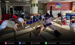 İzmirli gençler için yoga saati