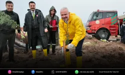 Menemen’de “yeşil vatan” için fidanlar toprakla buluştu