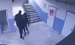 Okul müdürü otizmli öğrenciyi merdivenlerden itti