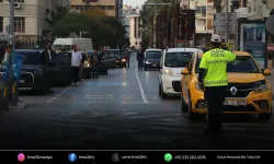 İzmir saat 09.05'te Ata'sını andı