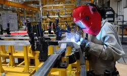 Sanayi üretimi yıllık yüzde 2,9 arttı