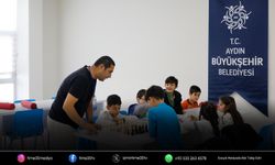 Aydın Büyükşehir Belediyesi'nin satranç eğitimleri sürüyor